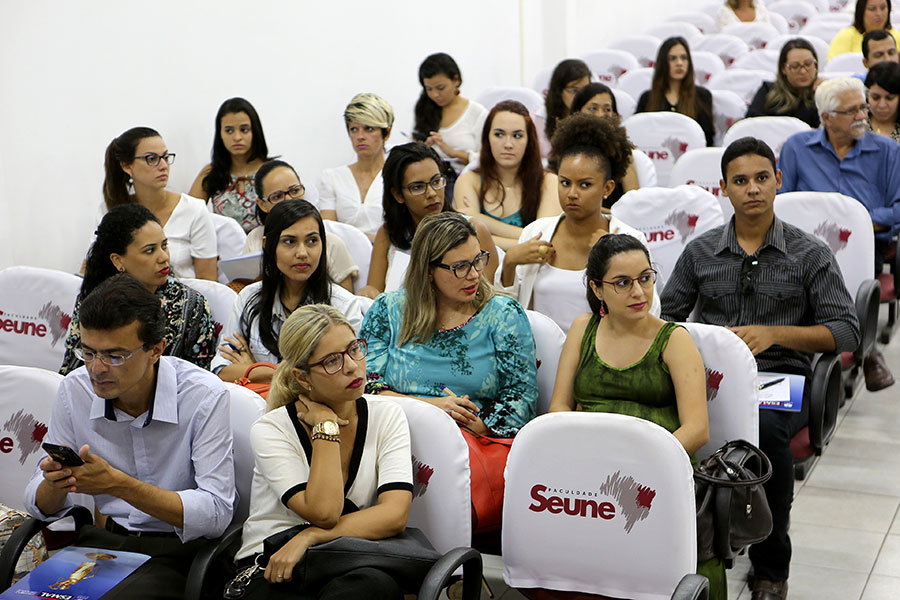 Estudantes e operadores do Direito participaram do evento. Foto: Caio Loureiro