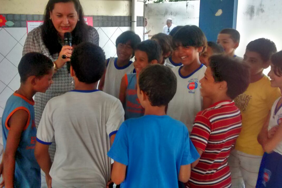 Palestra na Escola Edécio Lopes, com a psicóloga Katiana Lima